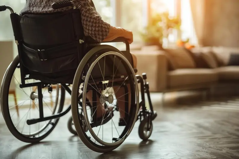 Cuanto cuesta alquilar una silla de ruedas en Bilbao